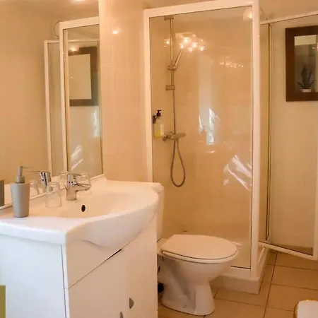 Chene - Maisonnette Independante A La Campagne Feriehus